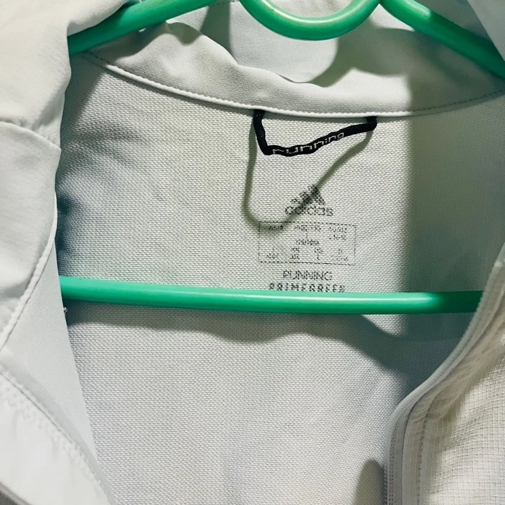 Adidas sports jacket ! - Picture 3 of 8